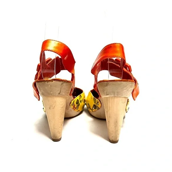 Vintage Y2K orange and yellow floral leather strappy heeled wooden clogs - Picture 7 of 8